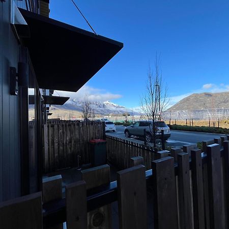 Queenstown Studio - 5Mins To Airport - Aircond - Free Wifi - Walk To Centre Dış mekan fotoğraf